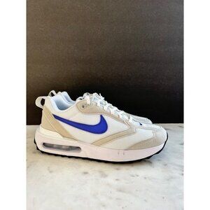 NWOB NIKE Air Max Pre-Day white Sneakers women's size 8